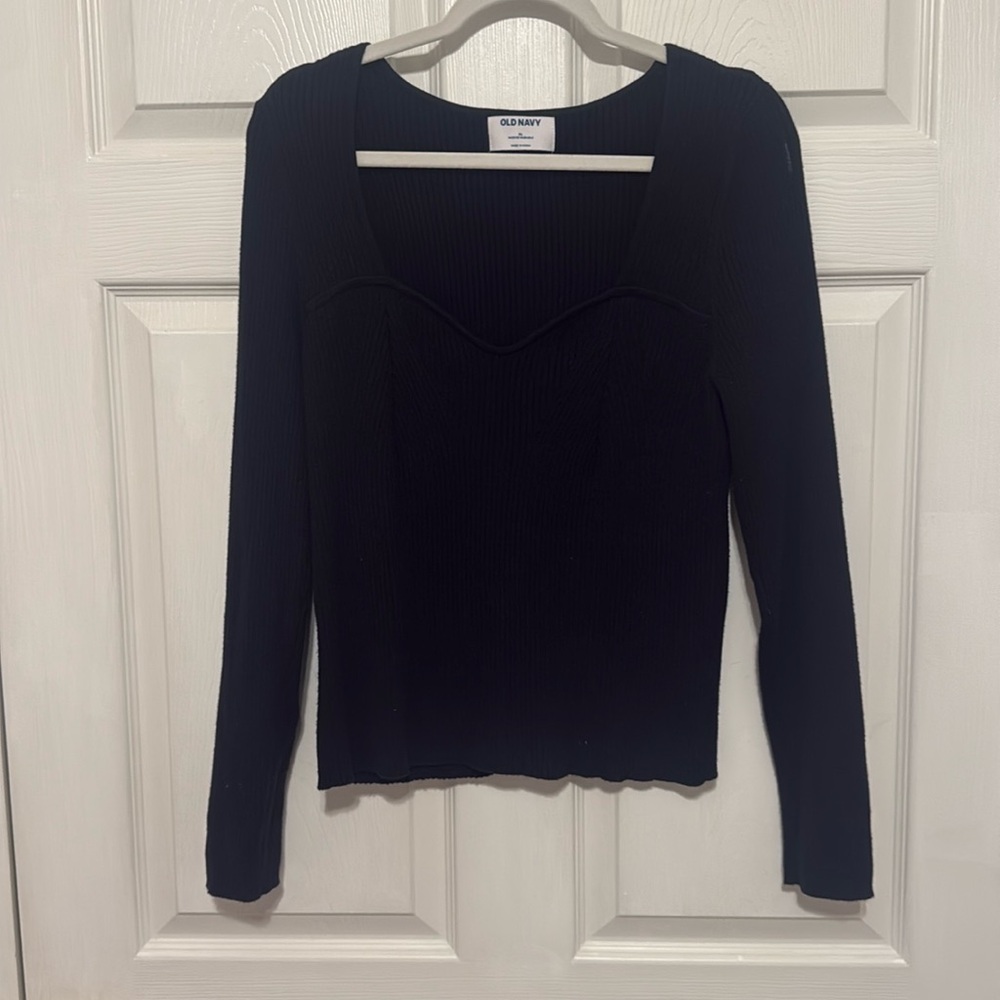 Black ribbed sweater